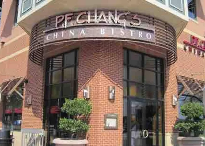 At Home By Mall Of Ga!